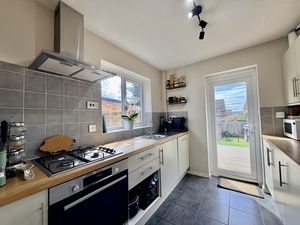 Photo 7- click for photo gallery